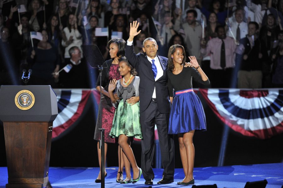 President+Barack+Obama%2C+his+wife+Michele+and+his+daughters+Sasha+and+Malia+greet+supporters+in+Chicago+at+an+election+day+watch+party+in+the+McCormick+Place+Convention+Center.%0APhoto%3A+%C2%A9+Ralf-Finn+Hestoft%2FCorbis