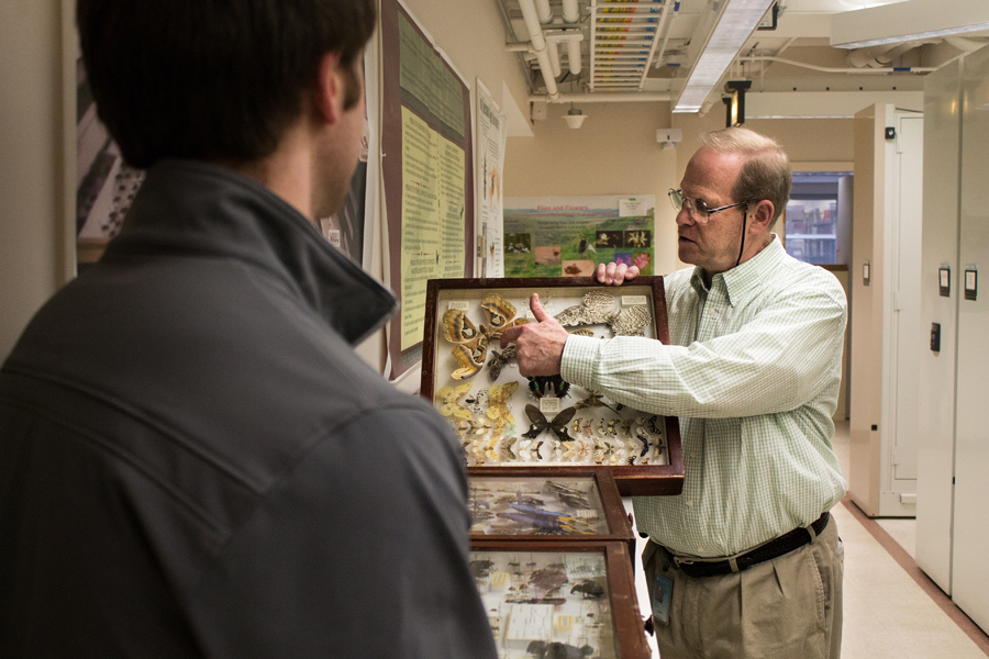 Entomology+students+enjoy+a+behind-the-scenes+tour+in+the+Smithsonian.+Photo%3A+Submitted