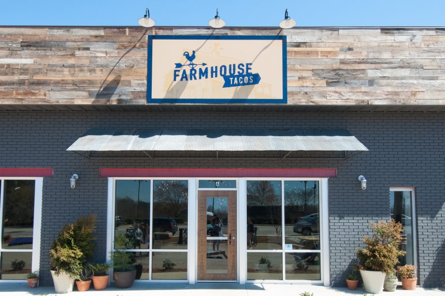 Exterior+of++Farmhouse+Tacos%2C+Sunday+3-19-17.+Taken+in+Greenville%2C+SC+for+a+Collegian+Restaurant+Review.