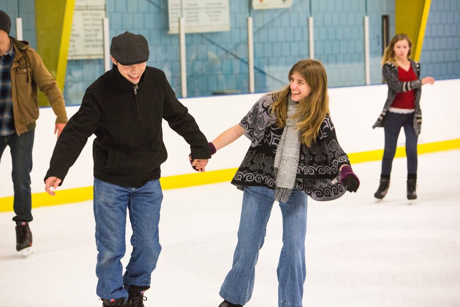 Student leadership council hosts Late Skate event
