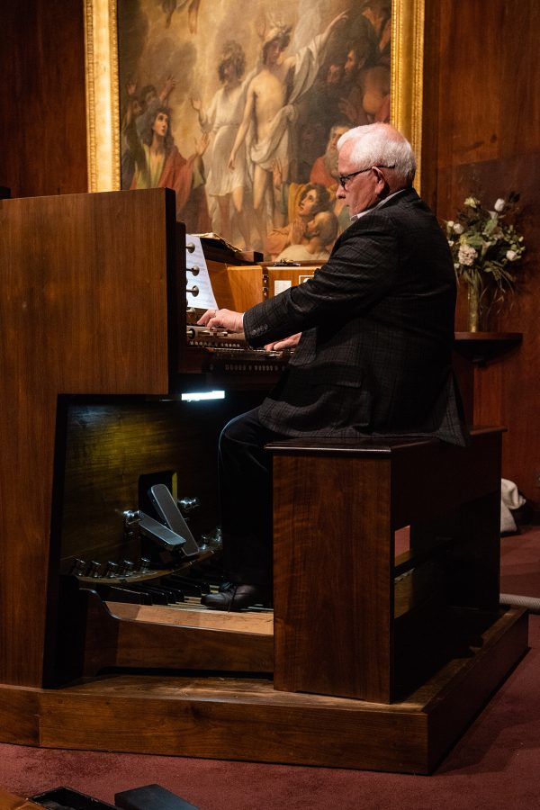 BJU re-introduces advent organ recital tradition