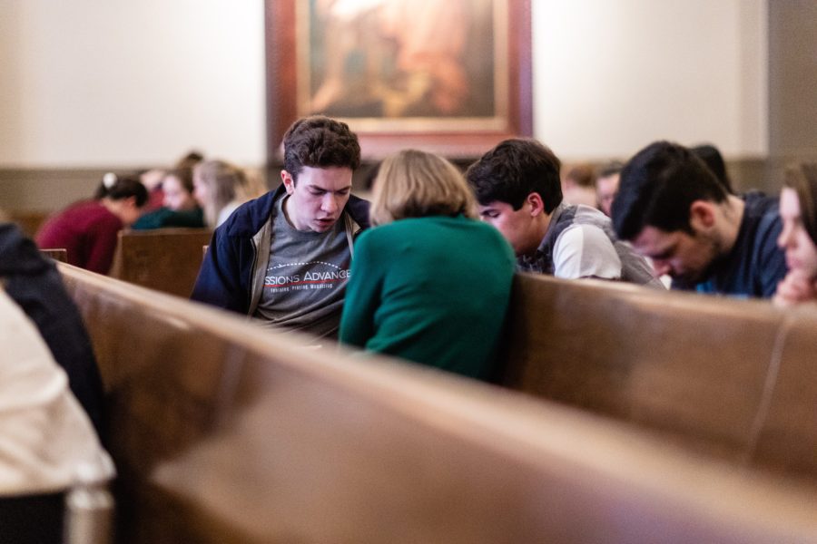 Students met in War Memorial Chapel on March 16 to pray for the people of Ukraine. <br />Photo: Bradley Allweil
