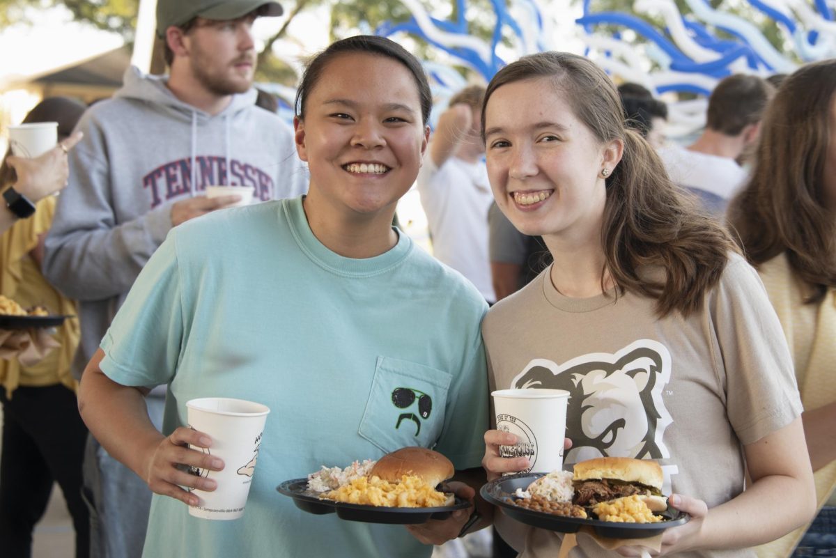 Class of 2025 gathers for annual senior picnic