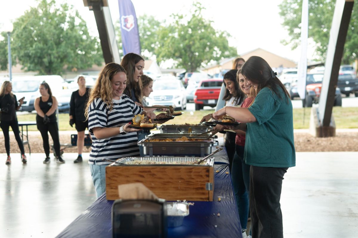 20250916seniorpicnic16