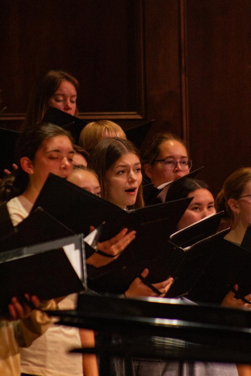 U Singers rehearse for an upcoming concert at Stratton Hall.