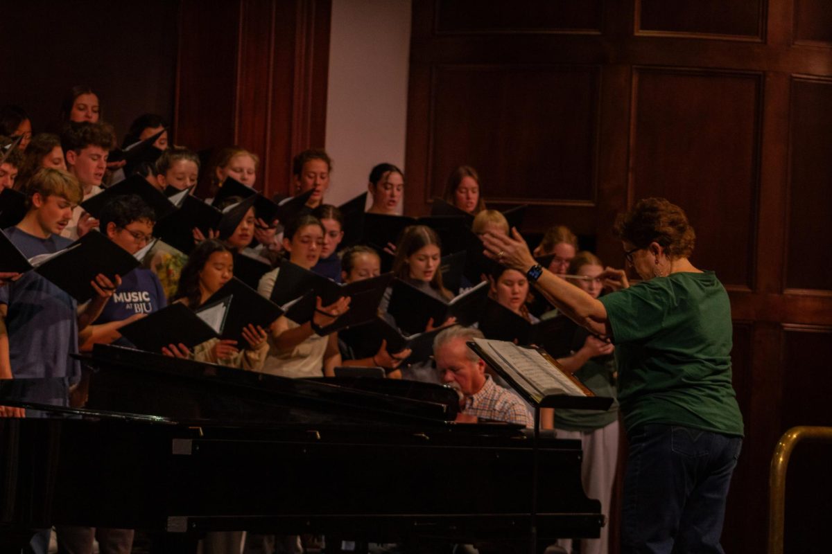 U Singers rehearse for an upcoming concert at Stratton Hall.