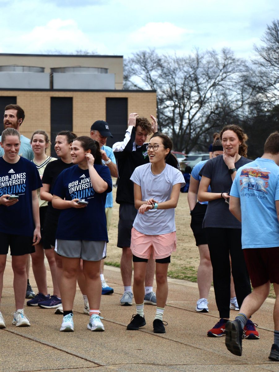 Lineup for Gators' 5k Walk/Run